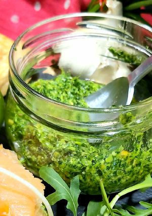 Une photo de Pesto de roquette