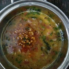 A picture of Tuwar dal fry.
