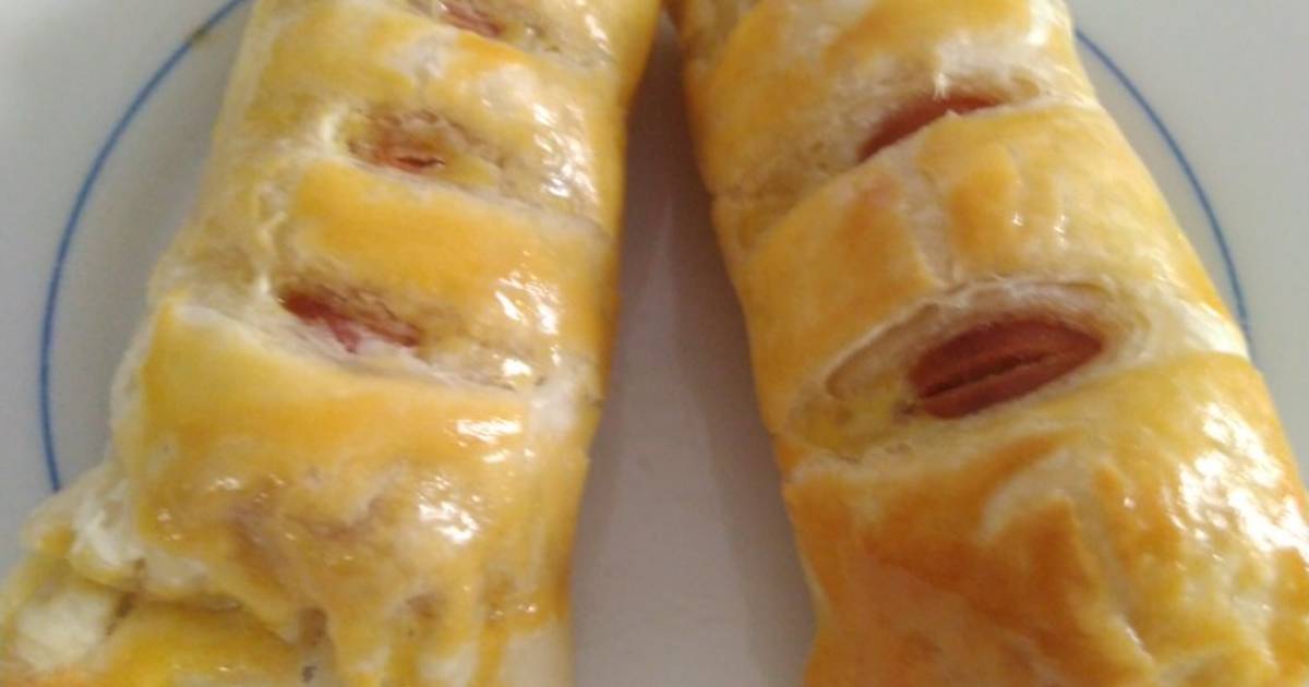 Resep Sosis keju roll pastry oleh Mery Daniel Cookpad