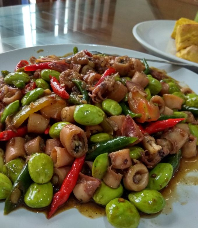 Foto resep Tumis cumi asin pete simple