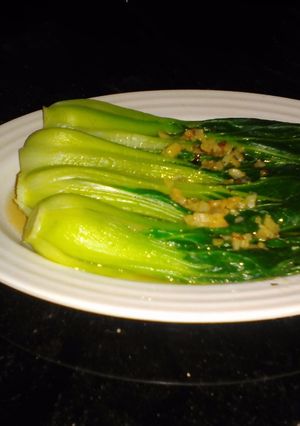Foto resep Pokcoy ala resto bawang putih minyak wijen