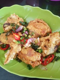 Foto resep Ayam Goreng Kari ala Devina