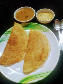 रवा डोसा (rava dosa recipe in Hindi) रेसिपी मुख्य फोटो