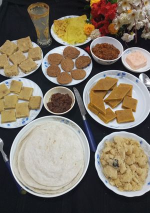 শবে বরাতে আমি তৈরি করেছি হালুয়া/বরফি/সন্দেশ। রেসিপির প্রধান ছবি