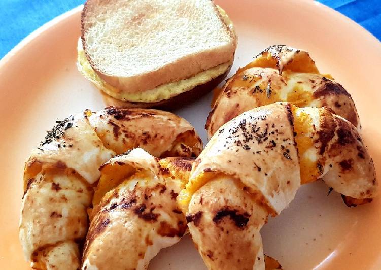 Easiest Way to Prepare Favorite Cornetti di sfoglia zucca e parmigiano