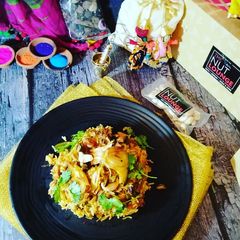 A picture of Kathal dry fruit biryani.