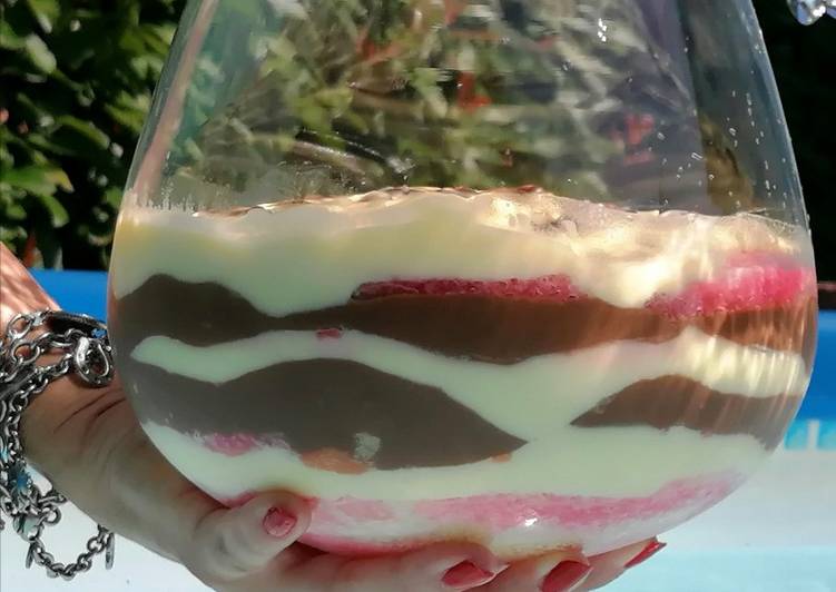 Zuppa inglese in coppa
