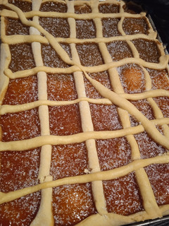 Una foto de Pastafrola con aceite