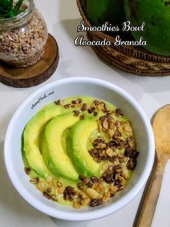 Foto resep Smoothies Bowl Avocado Granola
