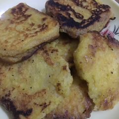 A picture of Fried bread.