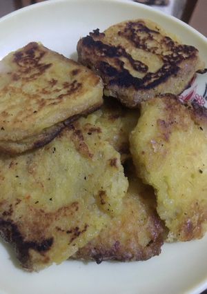 A picture of Fried bread.