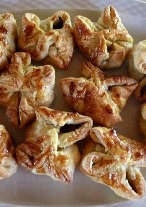 Φωτογραφία της συνταγής Πουγγάκια με μανιτάρια σκόρδα και φύλλα δάφνης