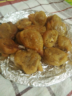 मीठे गुलगुले ड्राई -फ्रूट वाले (Mithe gulgule dry-fruit wale recipe in hindi) रेसिपी मुख्य फोटो