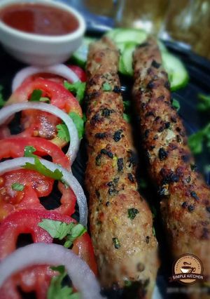 A picture of Seekh kabab.
