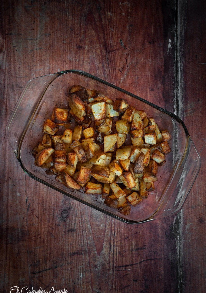 Una foto de Patatas bravas al horno