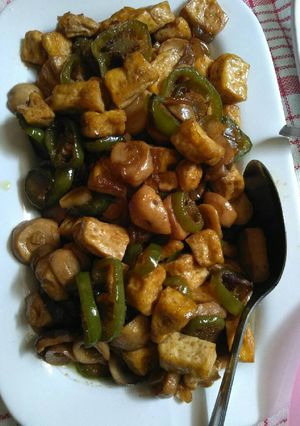 Foto resep Oseng jamur tahu cabe gendot