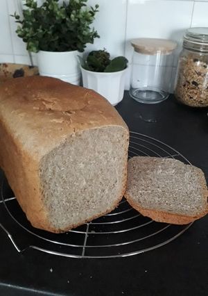 Tönköly kenyér kenyérsütőben recept fotója