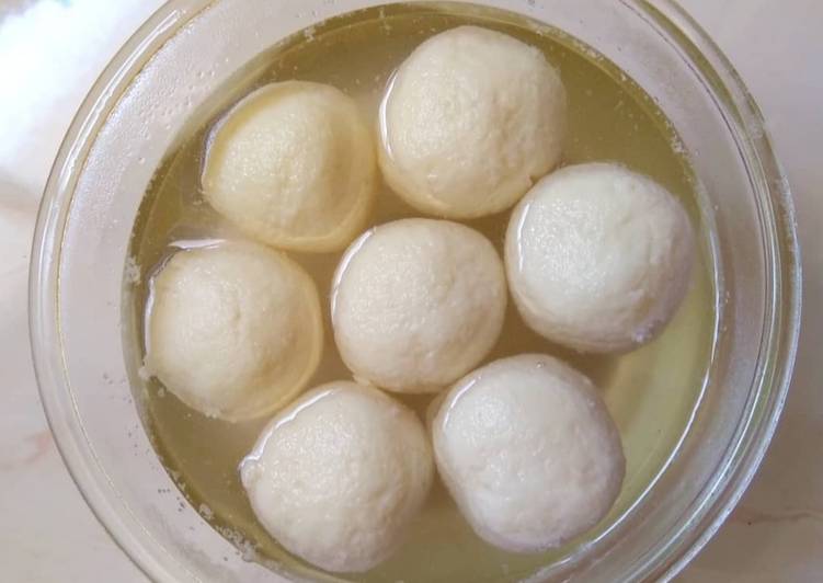 Simple Way to Make Any-night-of-the-week Rasogulla
