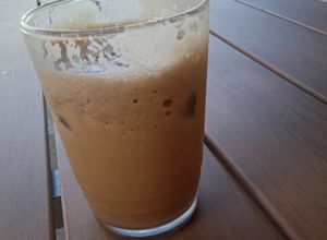 Una foto de Un buen frape de café