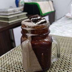 A picture of Oreo milkshake.