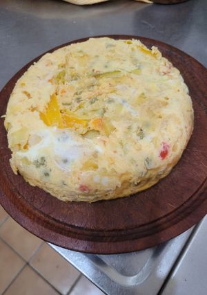Una foto de Paleta Guisada con Tortilla de Vegetales