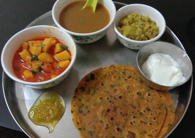 Easiest Way to Make Ultimate Aloo tomato sabji methi thepla vegetables soup moong dal khichdi