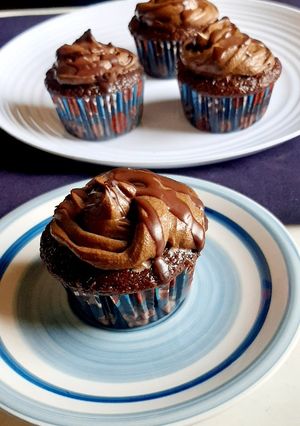 Una foto de Cupcakes de chocolate rellenos