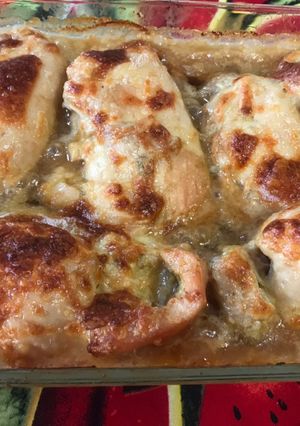 Una foto de Contramuslos rellenos con mozzarella y pesto