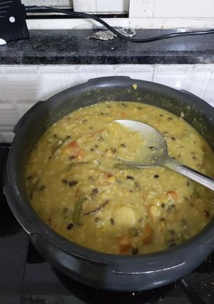 A picture of Khichudi / Bengali Dal Khichdi.