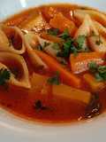 Kürbis-Möhren-Minestrone