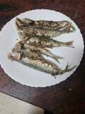 Sardinas con majado fritas
