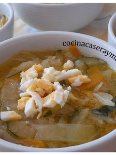 Una foto de Sopa juliana de verduras
