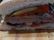 Una foto de lomito salteado