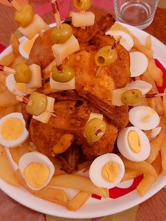 صورة لوصفة دجاج محمر و محشي 🍗