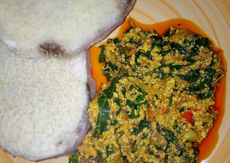 Recipe of Homemade Boiled yam and Egusi soup