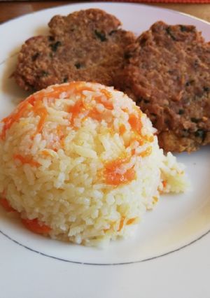 Una foto de Arroz con Zanahoria