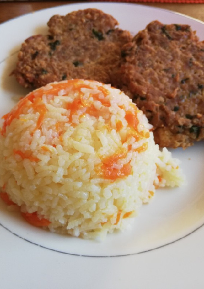 Una foto de Arroz con Zanahoria