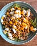 Ensalada de pollo y huevo 🍗