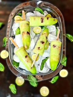 عکسی از دستور آلاسکا طالبی با تکه های میوه😋