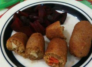 Una foto de Croquetas de pollo con sorpresa!