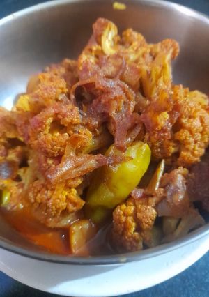 ফুলকপির তরকারি (fulkopir dalna recipe in Bengali) রেসিপির প্রধান ছবি