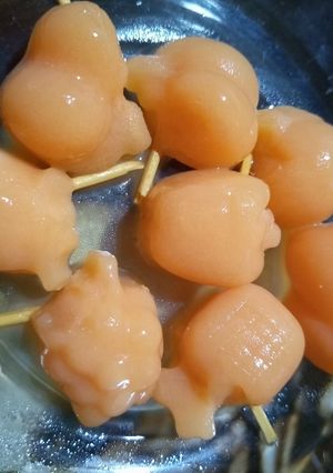 A picture of Tangi mango pops.