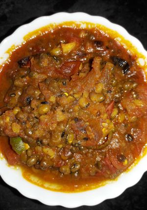 A picture of Tadka egg mix.