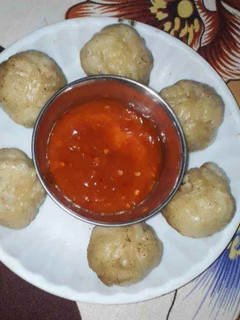 मोमोज(momos recipe in hindi) रेसिपी मुख्य फोटो