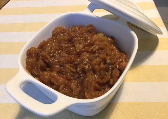 Compote caramélisée aux pommes,banane et cannelle