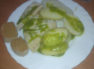 Foto principal de Sancocho canario con mojo verde y pella de gofio
