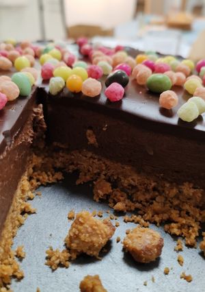 Sütés nélküli cukormentes csokis sajttorta recept fotója