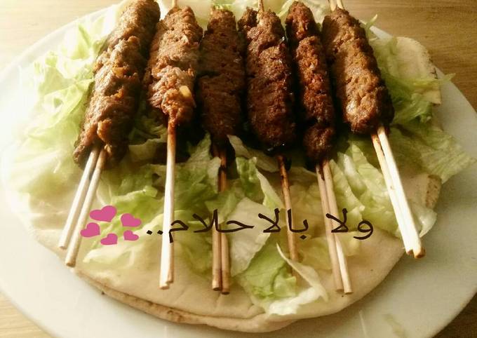 طريقة عمل كباب مشوي بالفرن 🍢🍢 على اصولها بطريقة سهلة وسريعة من ولا ...