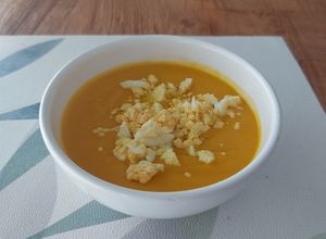 Foto principal de Crema fría de Calabaza, Zanahoria y Apio 🎃🥕🥬🧅