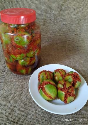 भरवा आम का आचार (Bharwan aam ka achar recipe in hindi) रेसिपी मुख्य फोटो